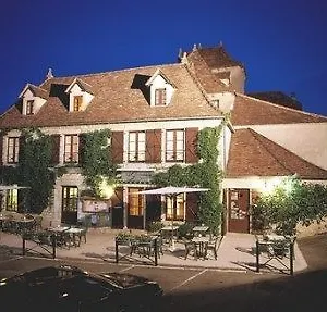 ** Hotel Logis La Garissade France